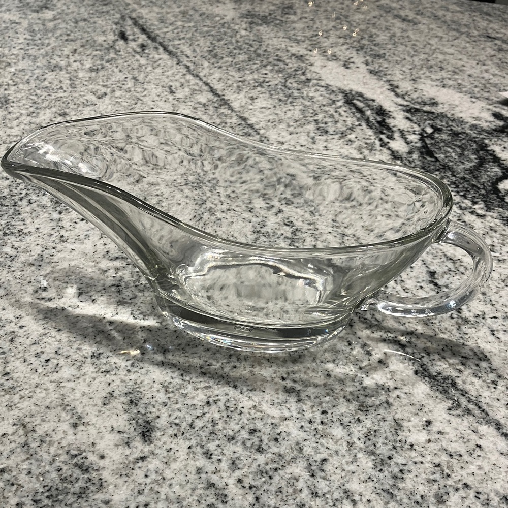 Vintage anchor Elegant Clear Glass Gravy Boat